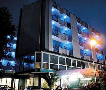 Dasamo Hotel