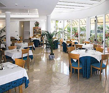 Dasamo Hotel Rímini